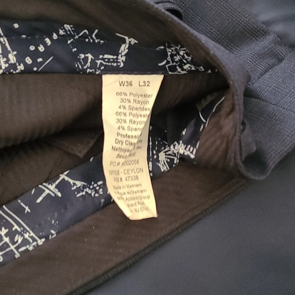 Suit - Picture 4 of 4